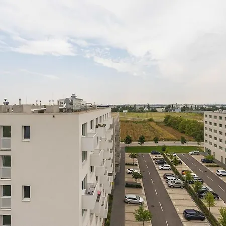 Bnb Airport View Industrial Loft 브라티슬라바